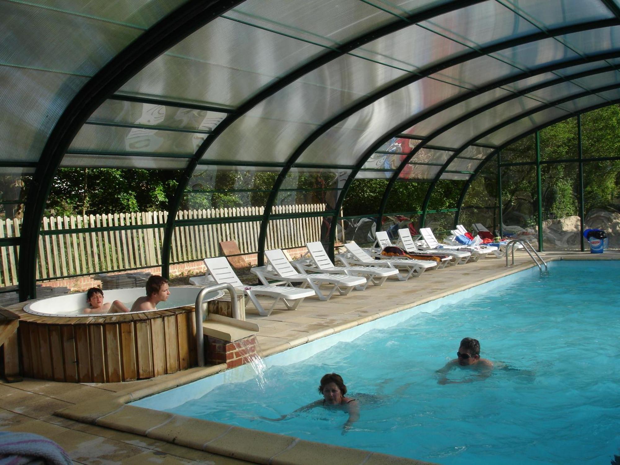 Camping Le Val De Trie Béhen Exterior foto