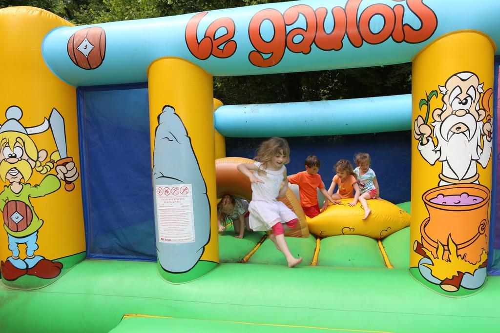 Camping Le Val De Trie Béhen Exterior foto